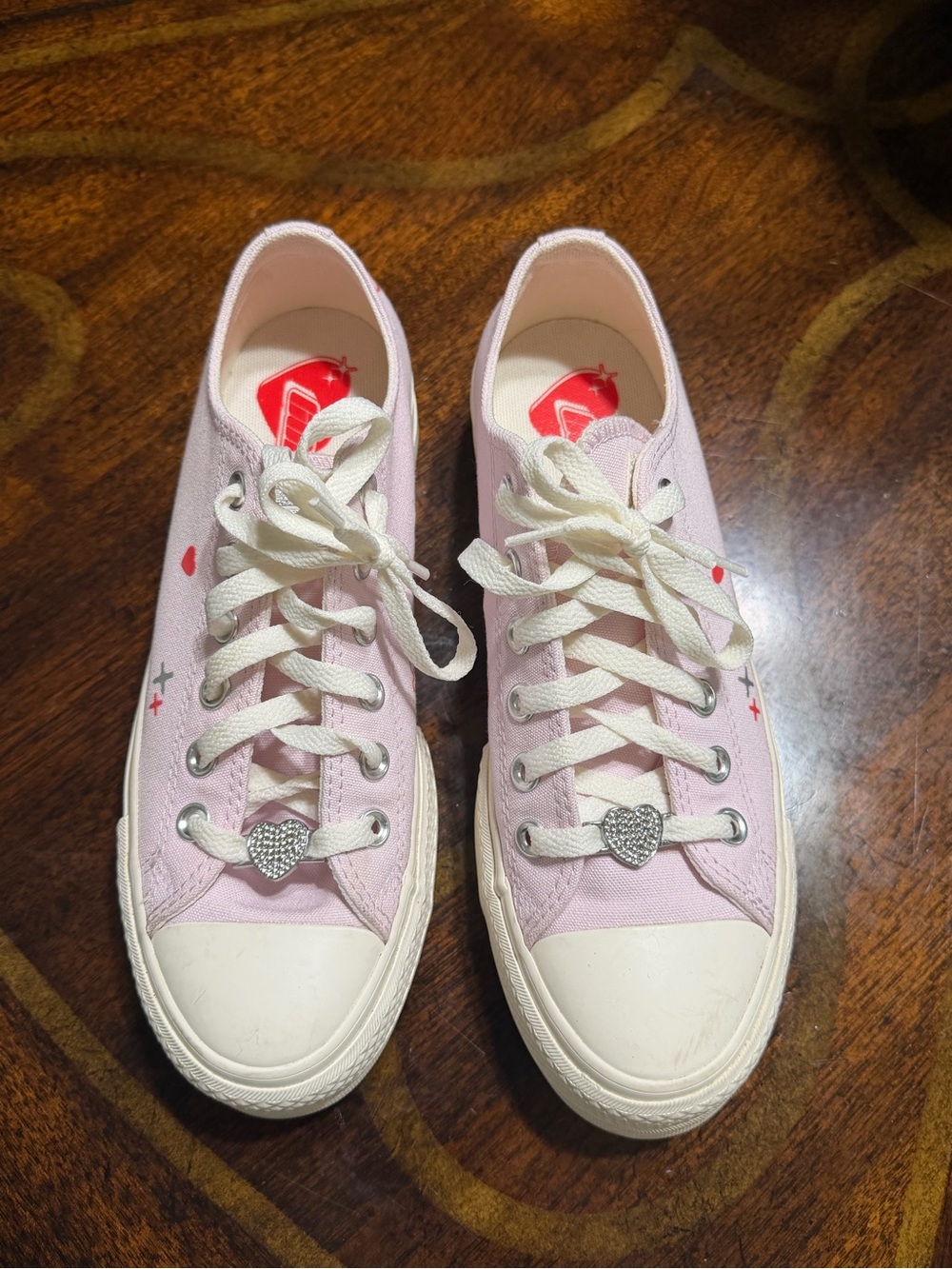 Converse Women's Low-Top Sneakers in Light Pink with Heart Charm
